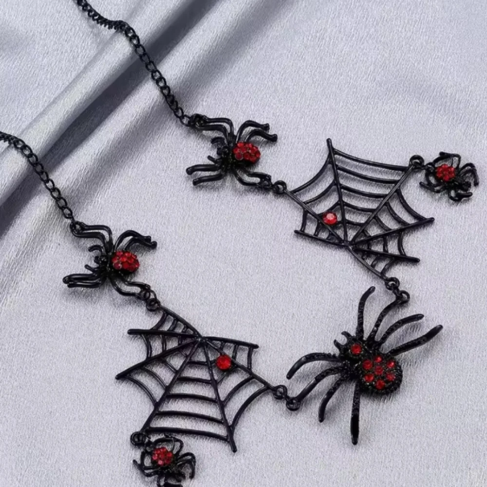 Halloween Party Black and Red Spider Web Necklace - Picture 1 of 6
